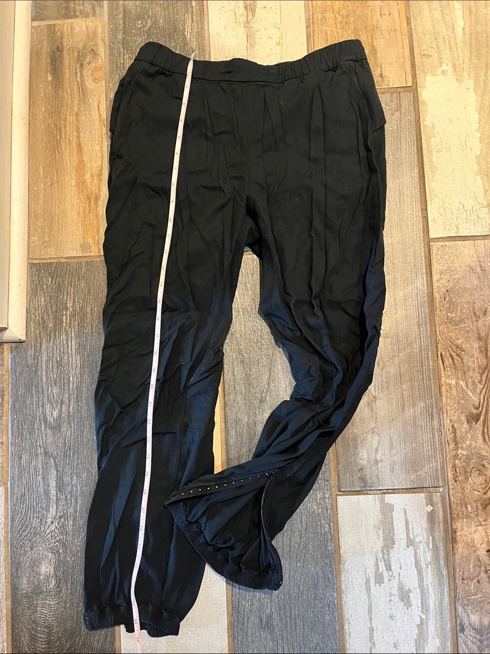 Lululemon approx sz 6
